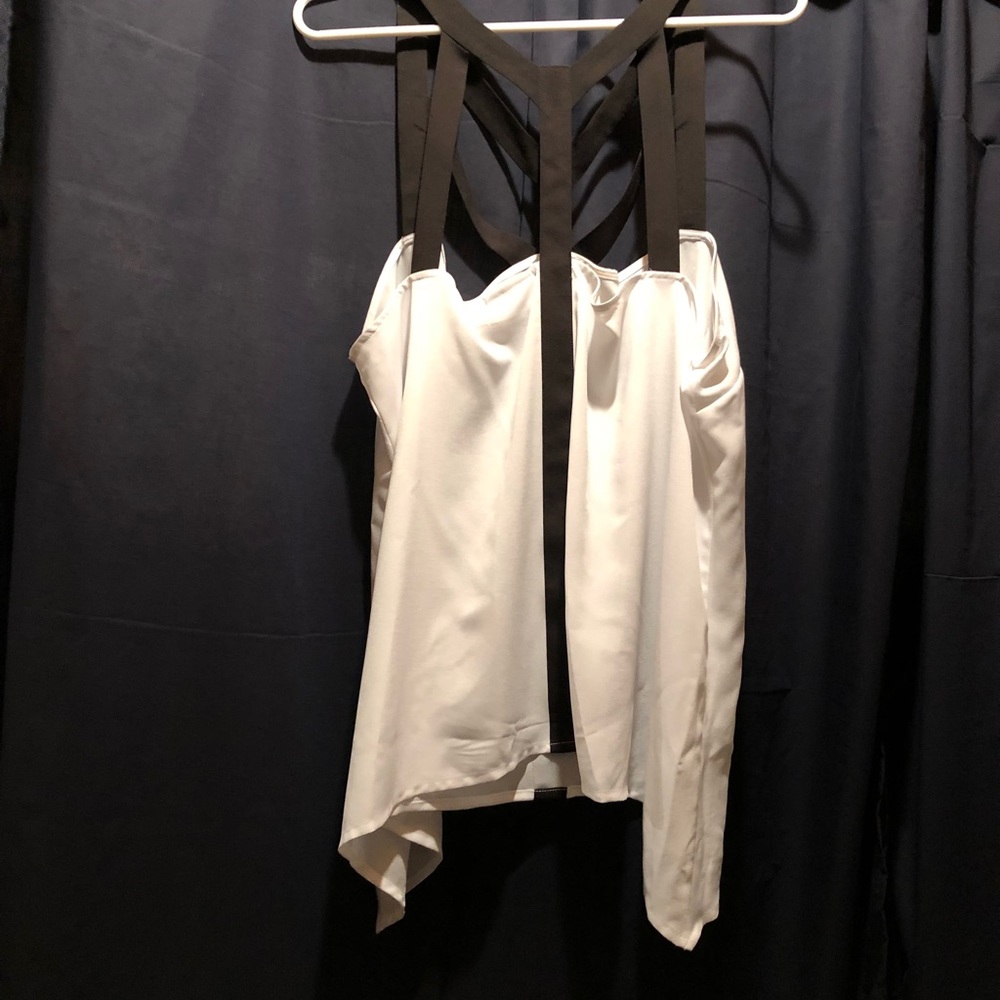 Criss cross back dress shirt